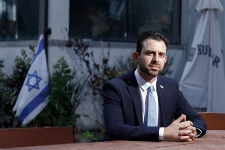 Discover The Untold Story Of Eylon Levy's Inspiring Wife